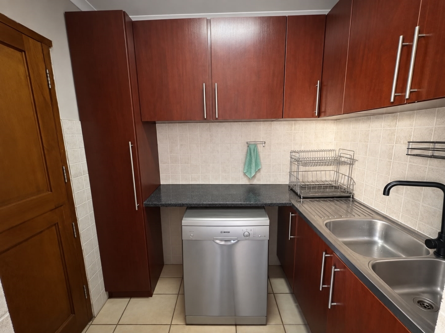 2 Bedroom Property for Sale in Waterval East North West
